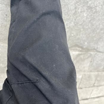 Taktik Pantolon Bir Yılda Renk Attı Ve Kıl Tüy Topluyor