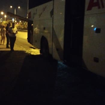 Otobüs Arızası Ve Kötü Hizmetle Saatlerce Mağduriyet