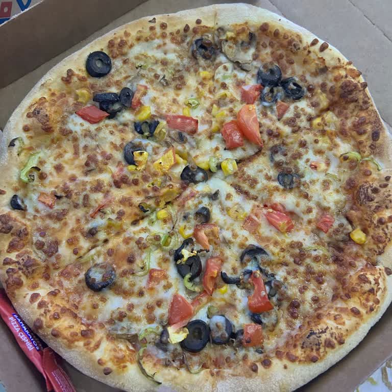 Dalaman Domino’s Şubesinde Malzemesi Az Ve Pahalı Pizza Mağduriyeti