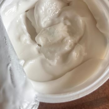 Bozuk Yoğurt Ve Yetersiz Müşteri Hizmetleri Mağduriyeti