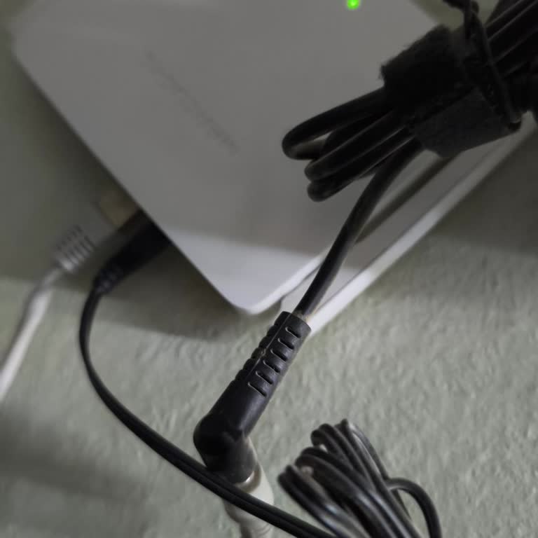 Sürekli Kesilen İnternet, Çözüm Yerine Ekstra Ücret Talebi