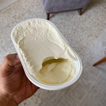 Satın Alınan Ürünün Gramajı Eksik Ve Kutusu Yarı Dolu Geldi