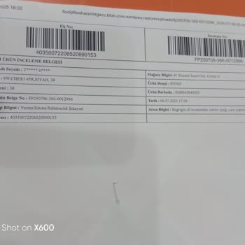 FLO Mağazasından Alınan Spor Ayakkabı Ayağımı Yaraladı, İade Reddedildi