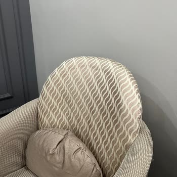 Koltuklarda Leke Ve Çökme Sorunu, Yetersiz Müşteri Hizmeti