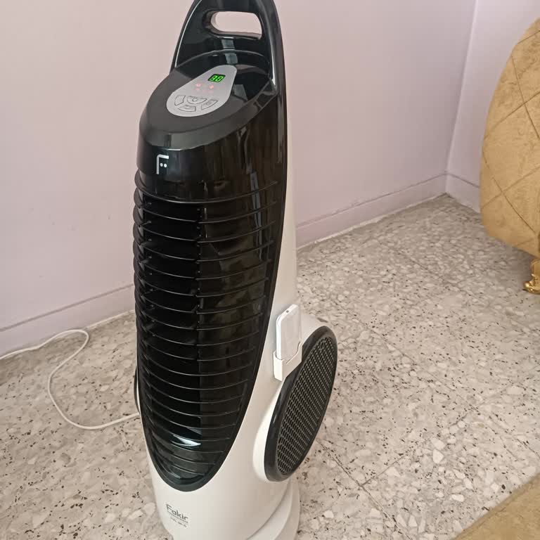 Fakir Ev Aletleri Aldığım Vantilatör Kapandıktan Sonra Kendi Kendine Açılıyor