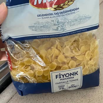 Makarnadan Çıkan Yabancı Madde Şok Etti, Sağlığımız Tehlikede