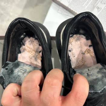 Tamer Tanca'dan Alınan Ayakkabının 5 Ayda Taban Çökmesi Ve Değişim Reddi