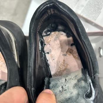 Tamer Tanca'dan Alınan Ayakkabının 5 Ayda Taban Çökmesi Ve Değişim Reddi