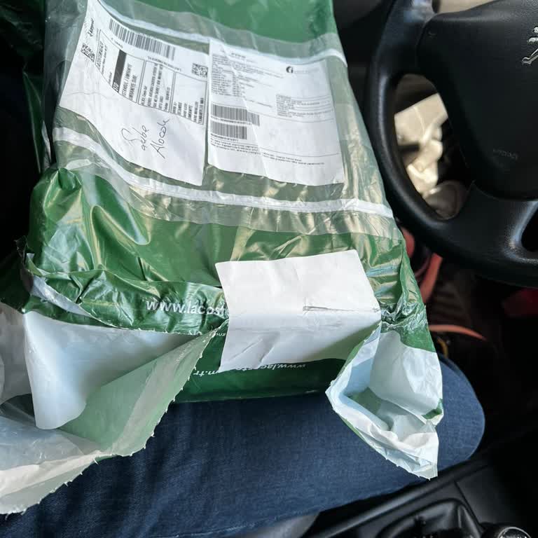 Kargom Günlerce Teslim Edilmedi, Pakedim Açılmış Ve Yırtılmış Şekilde Verildi