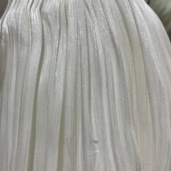 Kusurlu Elbise Gönderildi, İade Kabul Edilmiyor