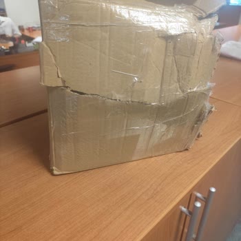 PTT Kargom Paramparça Ve Yırtık Teslim Edildi Ücret De Alındı