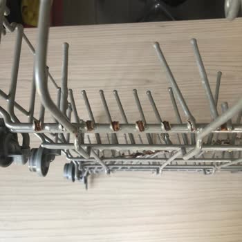 Teka Bulaşık Makinesi Alt Sepetinde Yoğun Paslanma Ve Ücretsiz Değişim Talebi