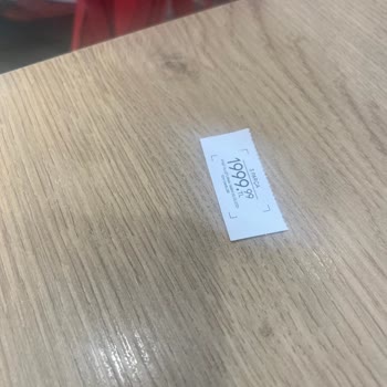 Mağaza Çalışanının Saygısız Davranışı Ve Yetersiz İlgisi