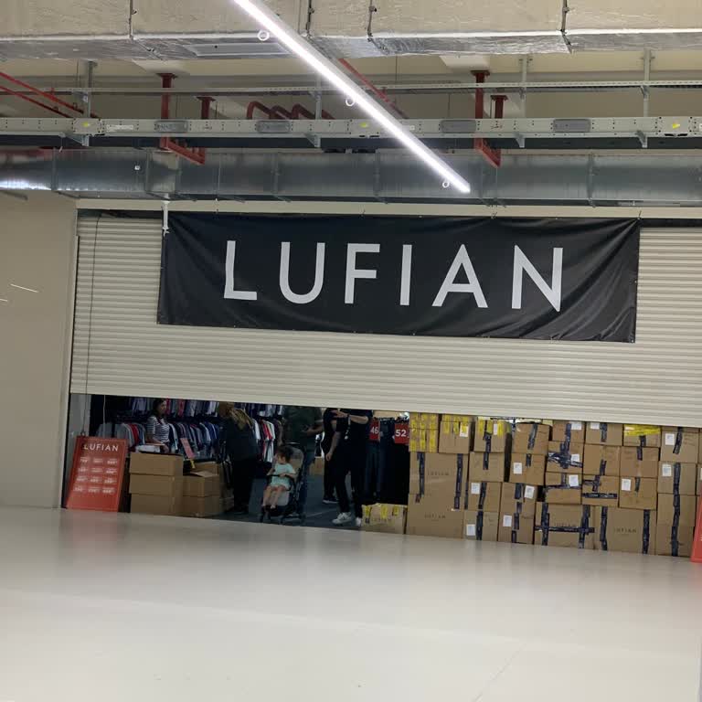 Uzun Yol Sonrası Mağazadan Zorla Çıkarıldık!