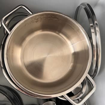 Jumbo Tencere Setinde İlk Kullanımda Kararma Ve Renk Bozulması