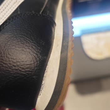 Garantili Ayakkabıda Kısa Sürede Taban Açılması Ve Kullanıcı Hatası İddiası