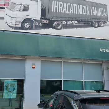 Banka Personelinin Kaba Tavrı Ve Yetersiz Nakit Nedeniyle Mağduriyet Yaşadım