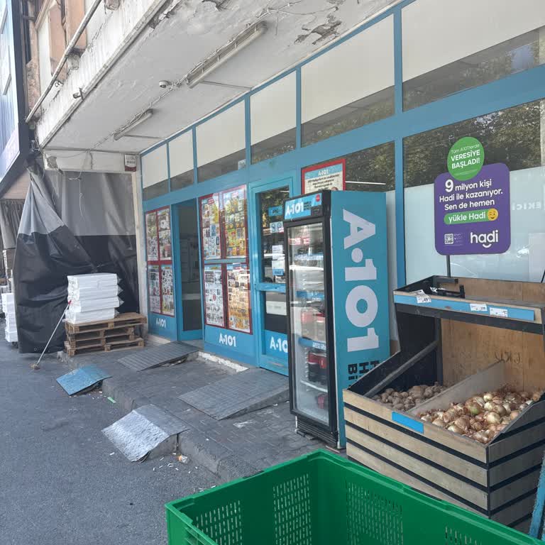 A101 İstoç Şubesinin Belirsiz Kapanış Saatleri Mağdur Ediyor