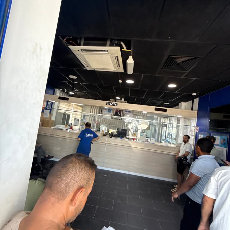 Tüvtürk Kırıkhan Şubesinde Düzensiz Çalışma Ve İlgisizlik