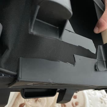 Aktarmalı Uçuş Sonrası Valizim Hasarlı Teslim Edildi, Mağduriyetim Giderilsin