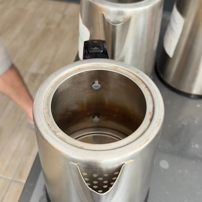 Beko Çaycıda Sürekli Su Akıtma Ve Çözülmeyen Servis Problemi