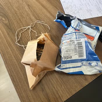 Kargo Teslimatında Kayıp Ürün Ve Sorumluluktan Kaçan Firmalar Nedeniyle Yaşadığım Mağduriyet