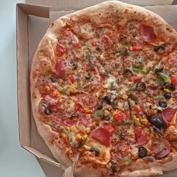 Dominos Siparişim Geç Geldi Ve Pizzalar Soğuktu