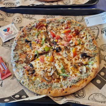 Görseldeki Pizza İle Gelen Ürün Arasındaki Fark Hayal Kırıklığı Yarattı
