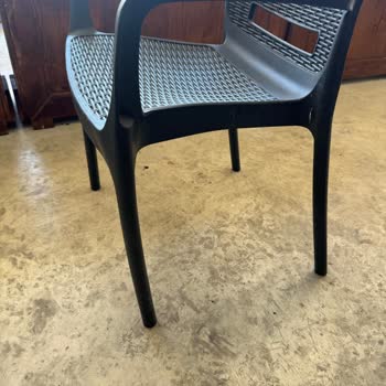 Modalife Masa Takımında Kalite Sorunları Ve Garantinin Kısaltılması Mağdur Ediyor