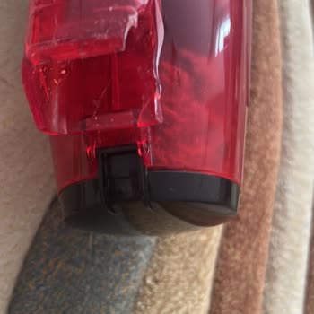 Gold Master Dikey Süpürgede Kırılan Toz Haznesi Ve Yetersiz Servis Desteği