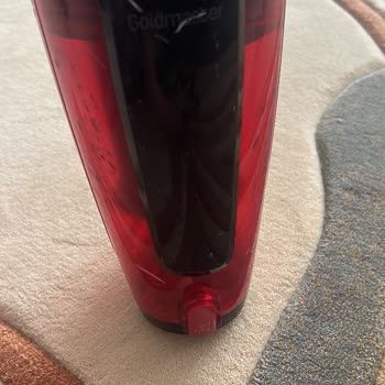 Gold Master Dikey Süpürgede Kırılan Toz Haznesi Ve Yetersiz Servis Desteği