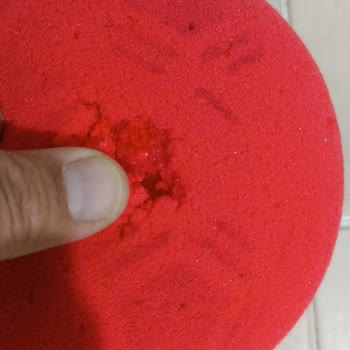 Ich fordere Austausch meines Decathlon Silent-Balls, nach 40 Tagen deformiert