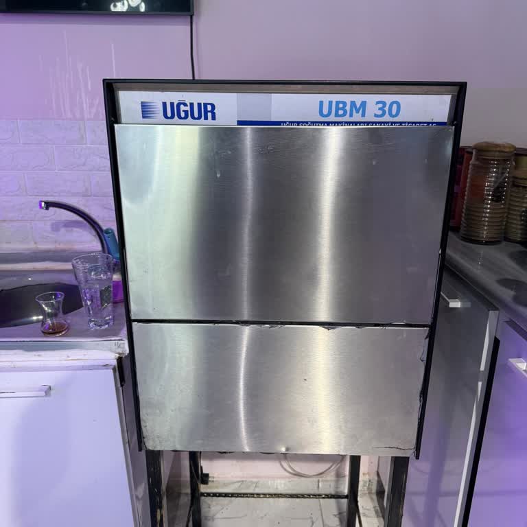 Buz Makinesi Sürekli Arızaları ve Çözüm Eksikliği