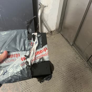 Sipariş Ettiğim Gözlük Yerine Saat Gönderdiler İletişim Yok