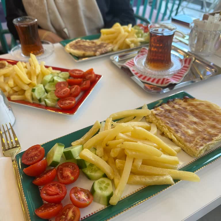 Hayal Kırıklığı Yaratan Çocuk Cafesi Deneyimi