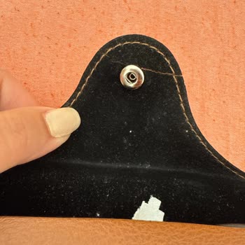 Satın Alınan Gözlük Kutusunda Oluşan Hasar İçin Yetersiz Destek