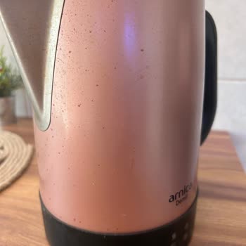 Arnica Çay Makinesinde Sürekli Boya Dökülmesi Ve Yetersiz Garanti Desteği