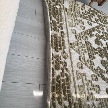 Aldığım Halılar Sürekli Kıvrılıyor, Mağaza Çözüm Sunmuyor!