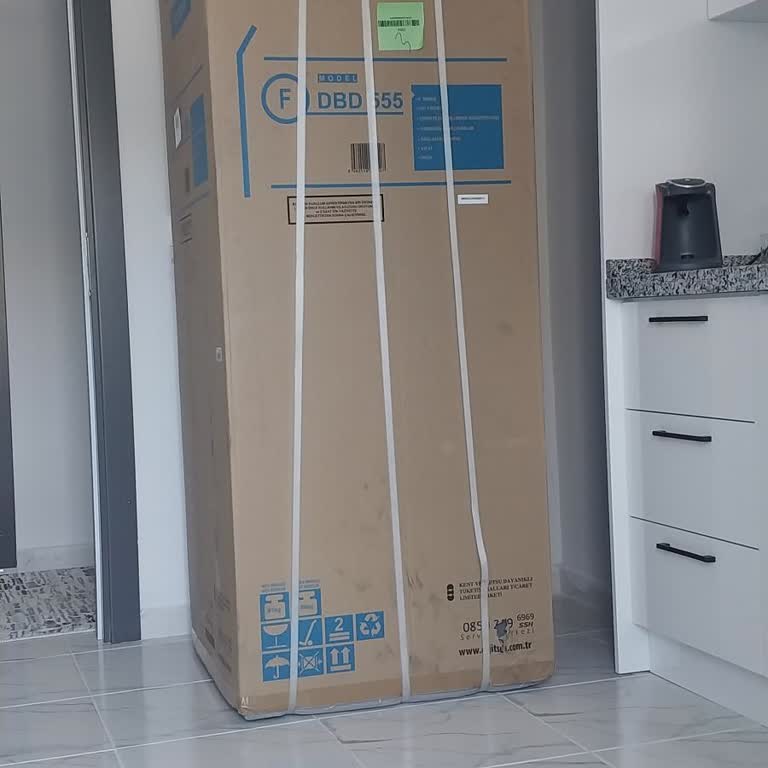 Kurulum İçin Günlerdir Bekliyoruz Dolapsız Kaldık