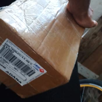 Eksik Gönderim Ve İletişim Sorunu Yaşadım