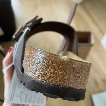 A101'den Satın Alınan Birkenstock Terliklerin Orijinalliği Ve İade Sürecinde Yaşanan Mağduriyet