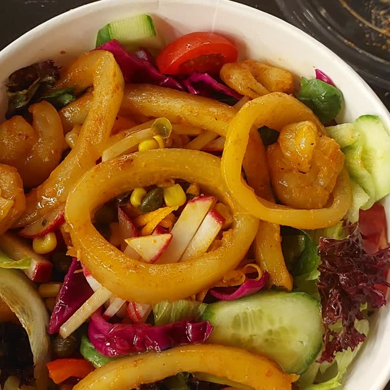 Snap Salad & Bowl Sipariş Ettiğim Deniz Mahsullü Salatada Tazelik Ve Hijyen Sorunları Yaşadım