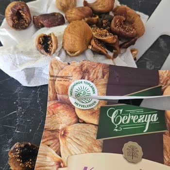 Aldığım Kuru İncirlerin Tamamı Kurtlu Ve Siyah Çıktı