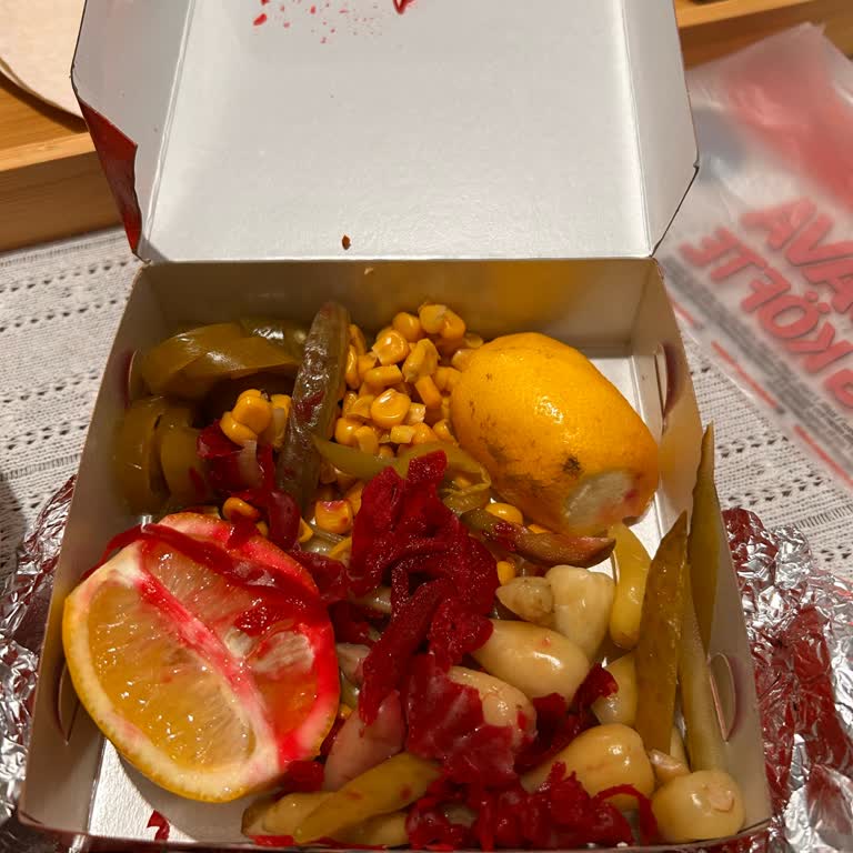 Komagene'de Ek Ücret Ve Hijyen Sorunu Yaşadık