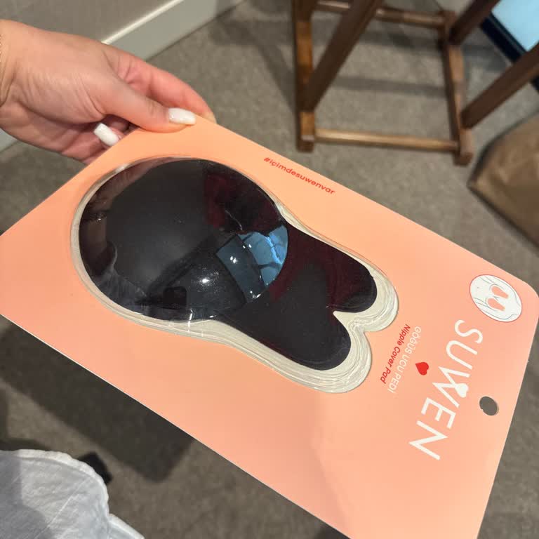 Suwen'den Aldığım Göğüs Pedi Yapışmıyor Ve İade Alınmadı