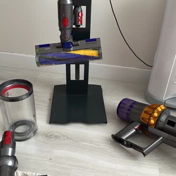 Dyson V15 Süpürgemdeki Arıza Garanti Bitmeden Çözülmüyor