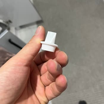 Lansinoh Göğüs Pompası Valfi Kısa Sürede Deforme Oldu