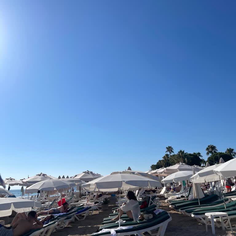 Side'de Ücretsiz Halk Plajı Ve Temel Hizmetlere Erişim Yok