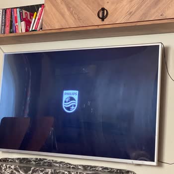 Güncelleme Sonrası Televizyon Açılmıyor, Logo Ekranında Kalıyor