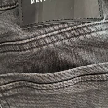 Mavi Pantolon Değişimlerinde Sürekli Ret Ve Çözüm Eksikliği Yaşanıyor